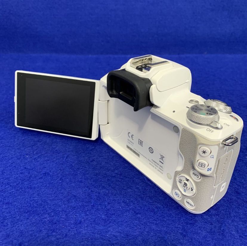 Canon EOS M2 カメラセット レンズ2本付き Canon EOS Kiss M2 ホワイト