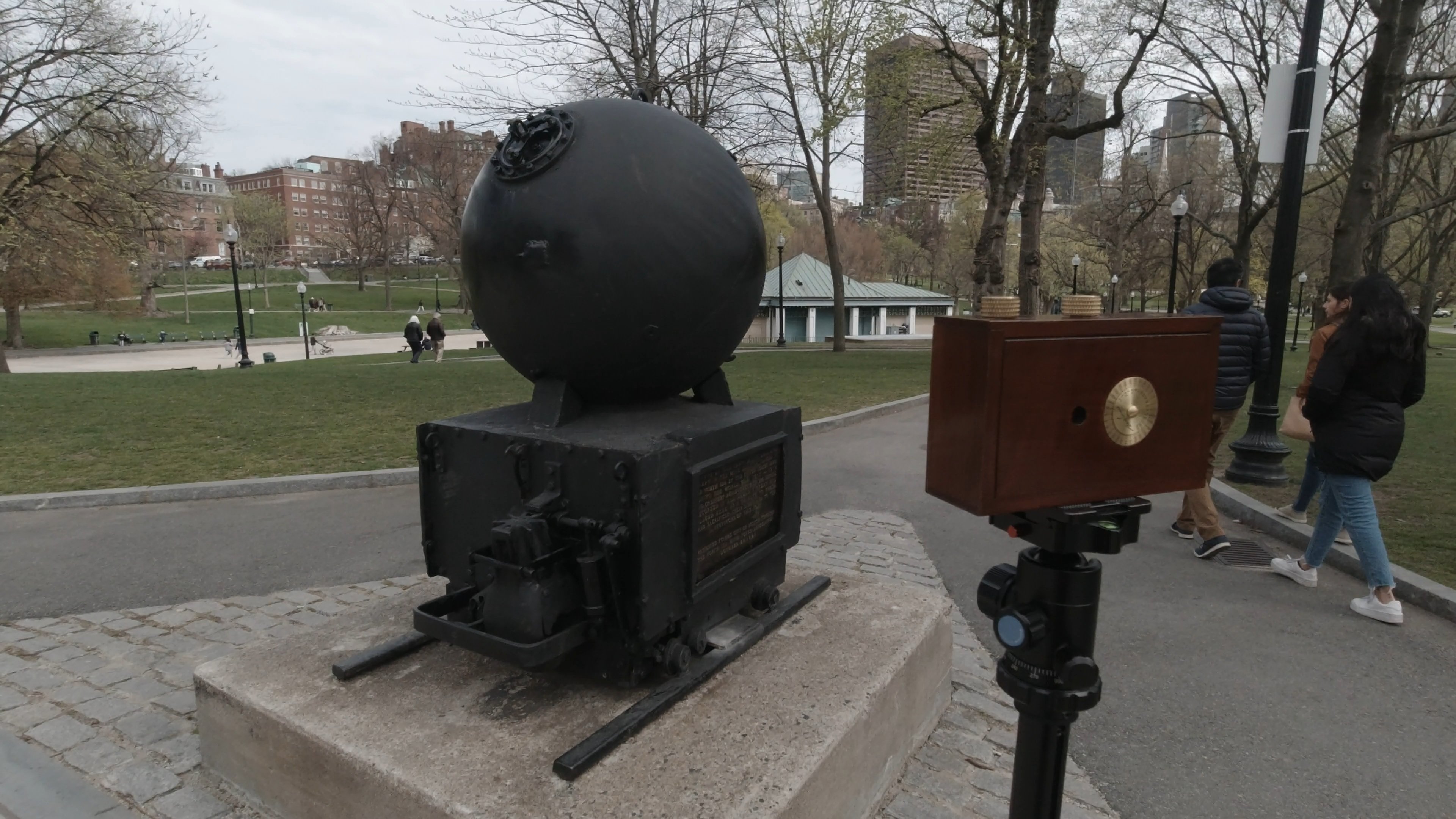 世界ピンホール写真デーは、中判6x6ピンホールカメラZero 2000で針穴