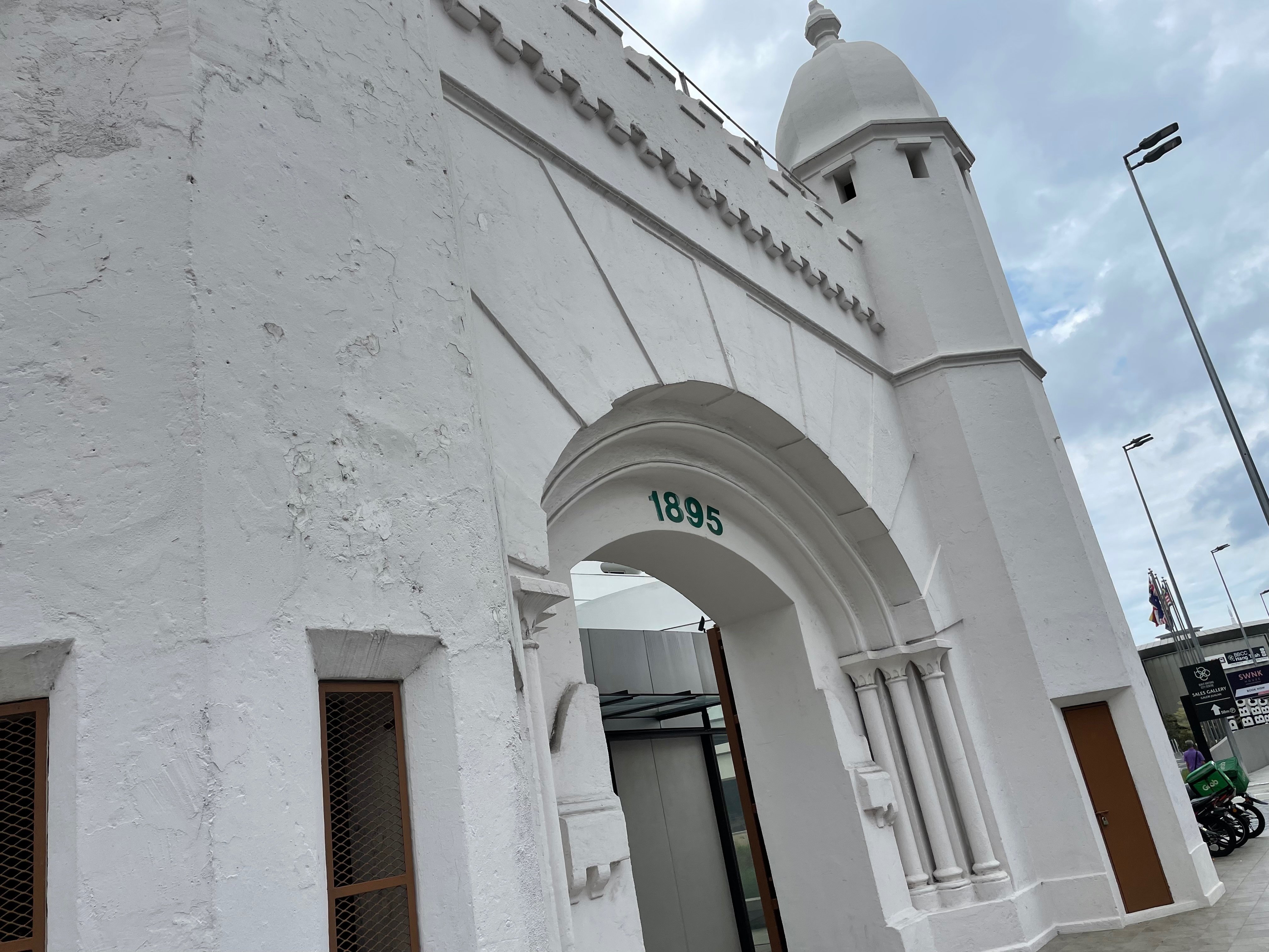 プドゥ刑務所跡地と戦争被害者たちの慰霊碑を訪れた日のこと。｜Matahari