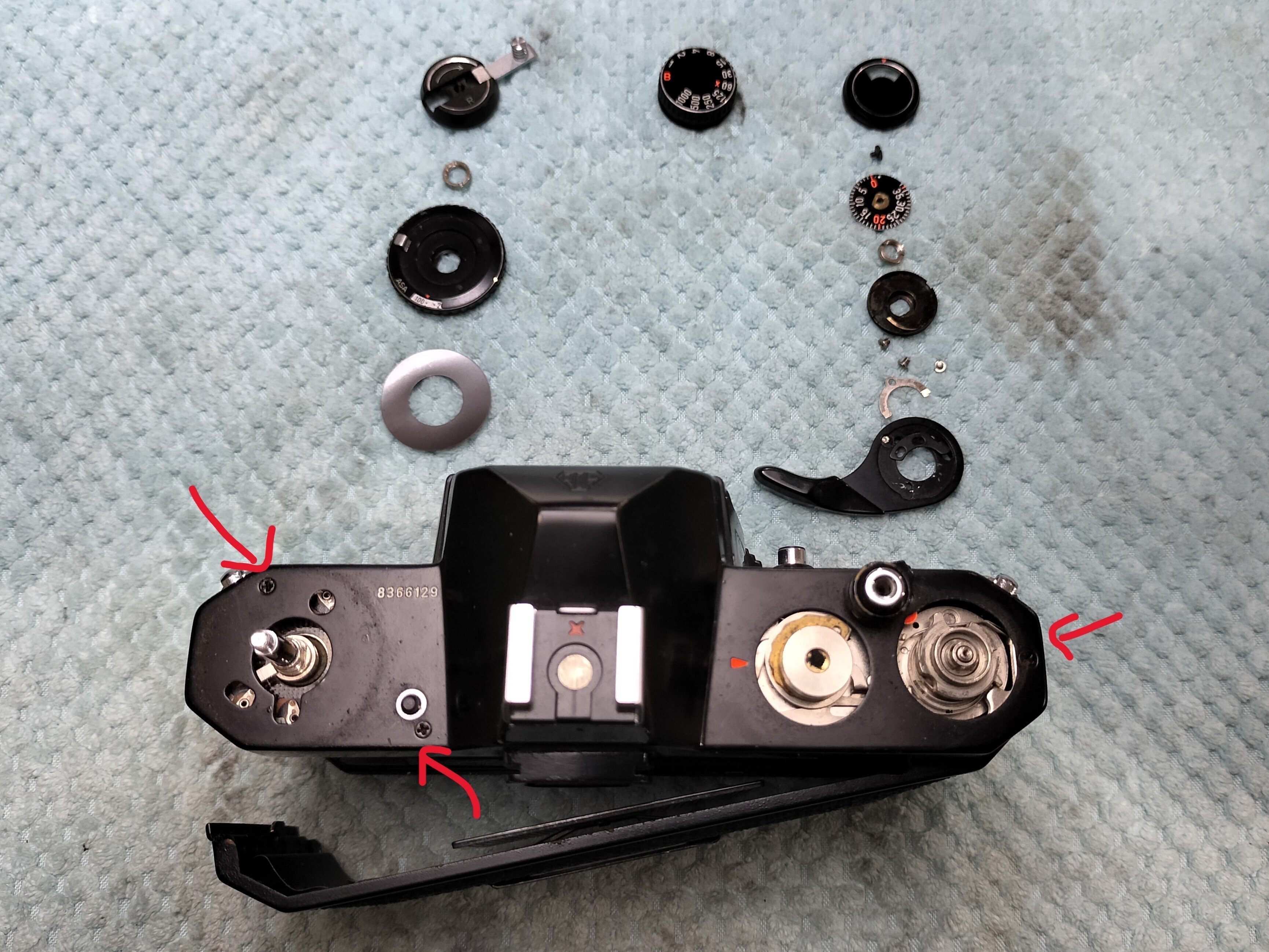 Pentax KXの分解｜フィルムカメラ修理のアクアカメラ