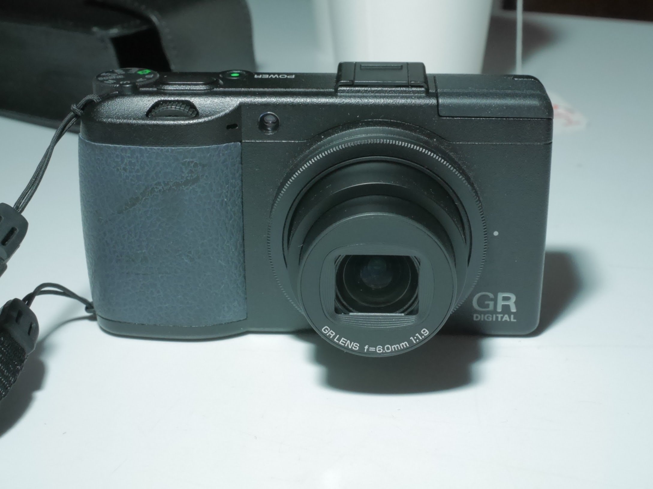 RICOH GR DIGITAL III と GR III｜カメラのヤマヤ