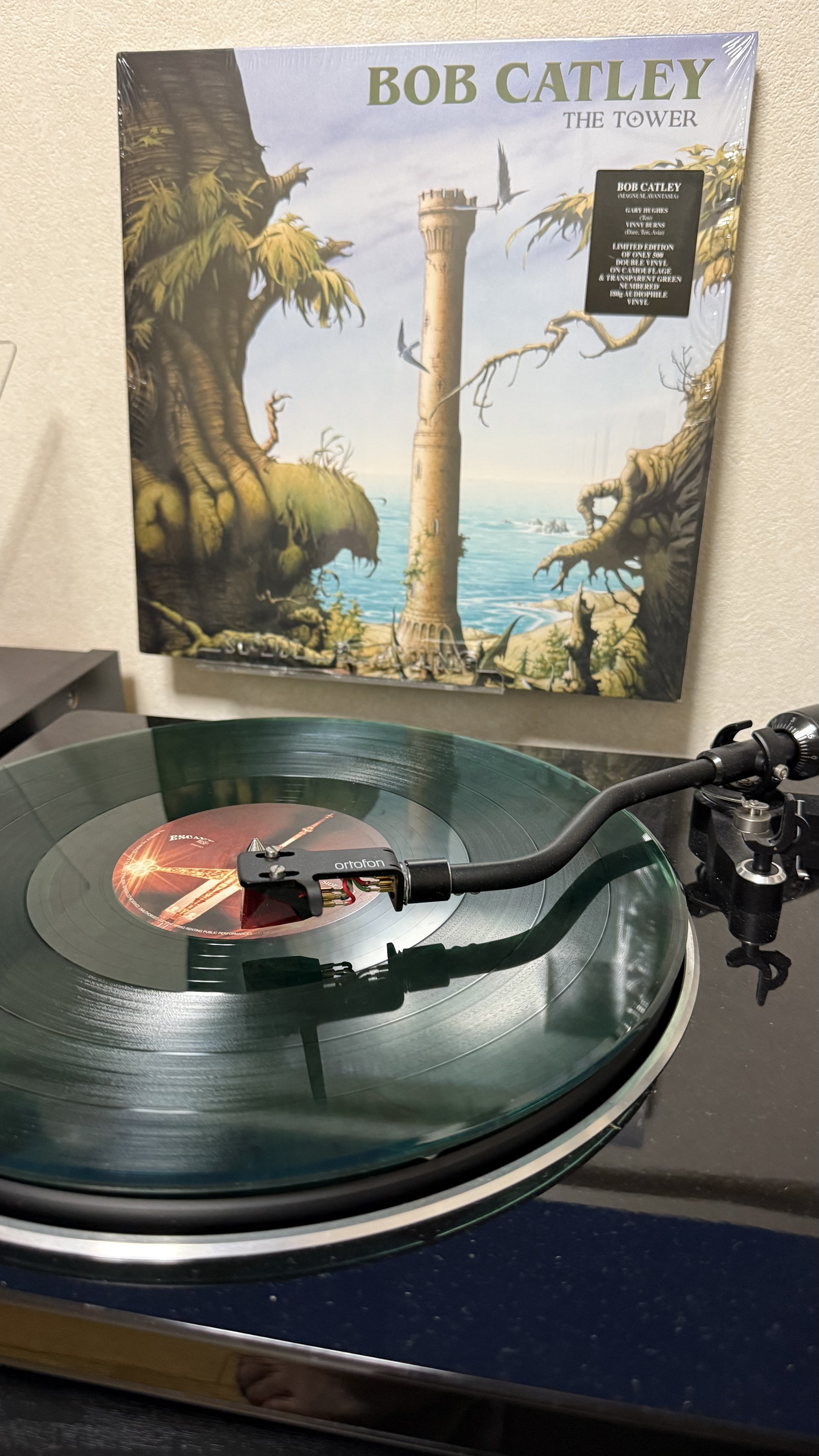 Bob CatreyのソロアルバムThe Towerは TENとMAGNUMのいいとこどり｜Kuro