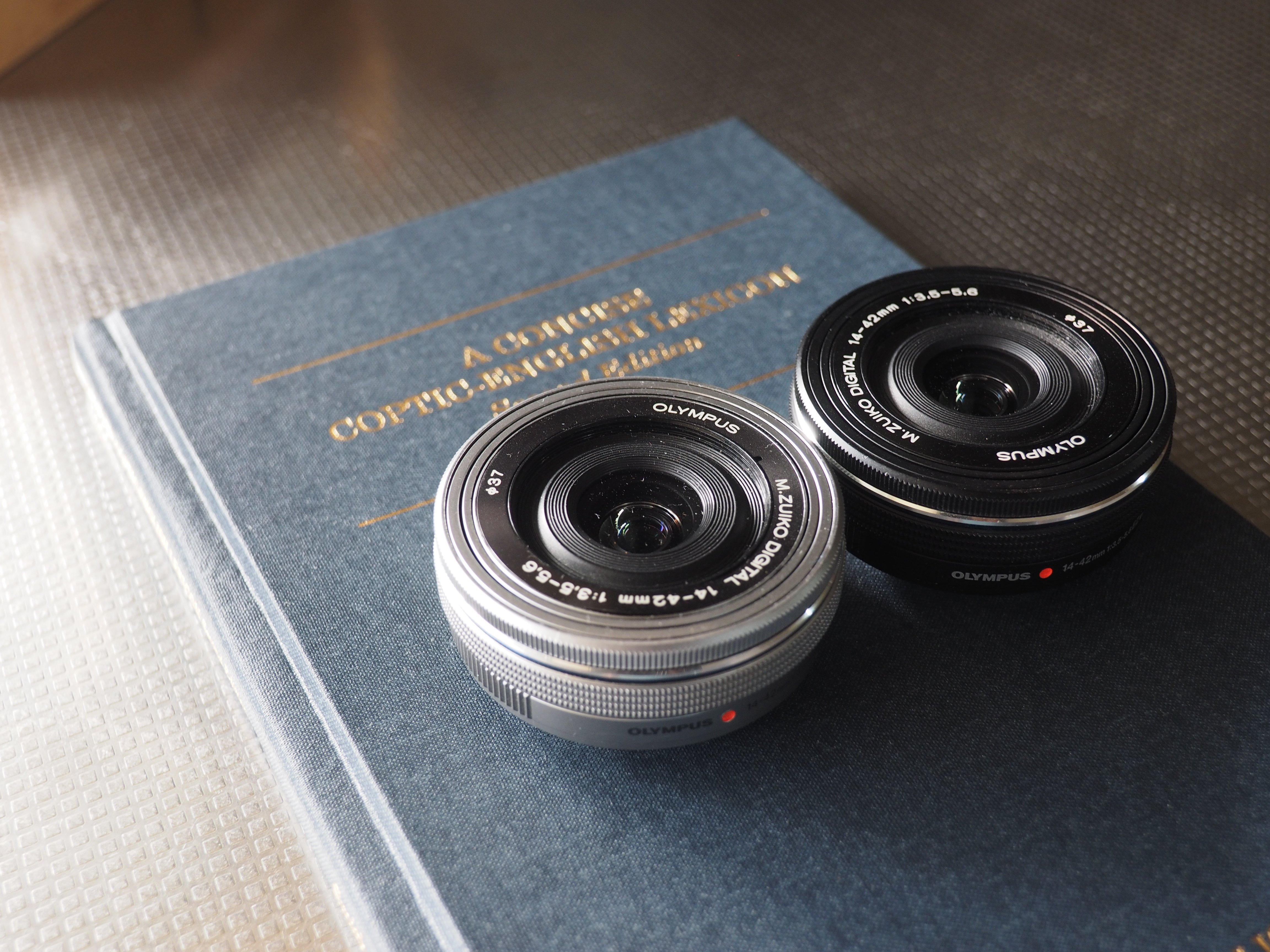 パンケーキズームレンズの誘惑｜cherubino