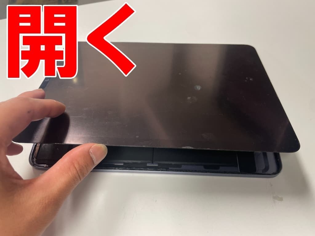 iPadAir5の水没修理を8580円で対応中！郵送修理ポストリペアならパーツ