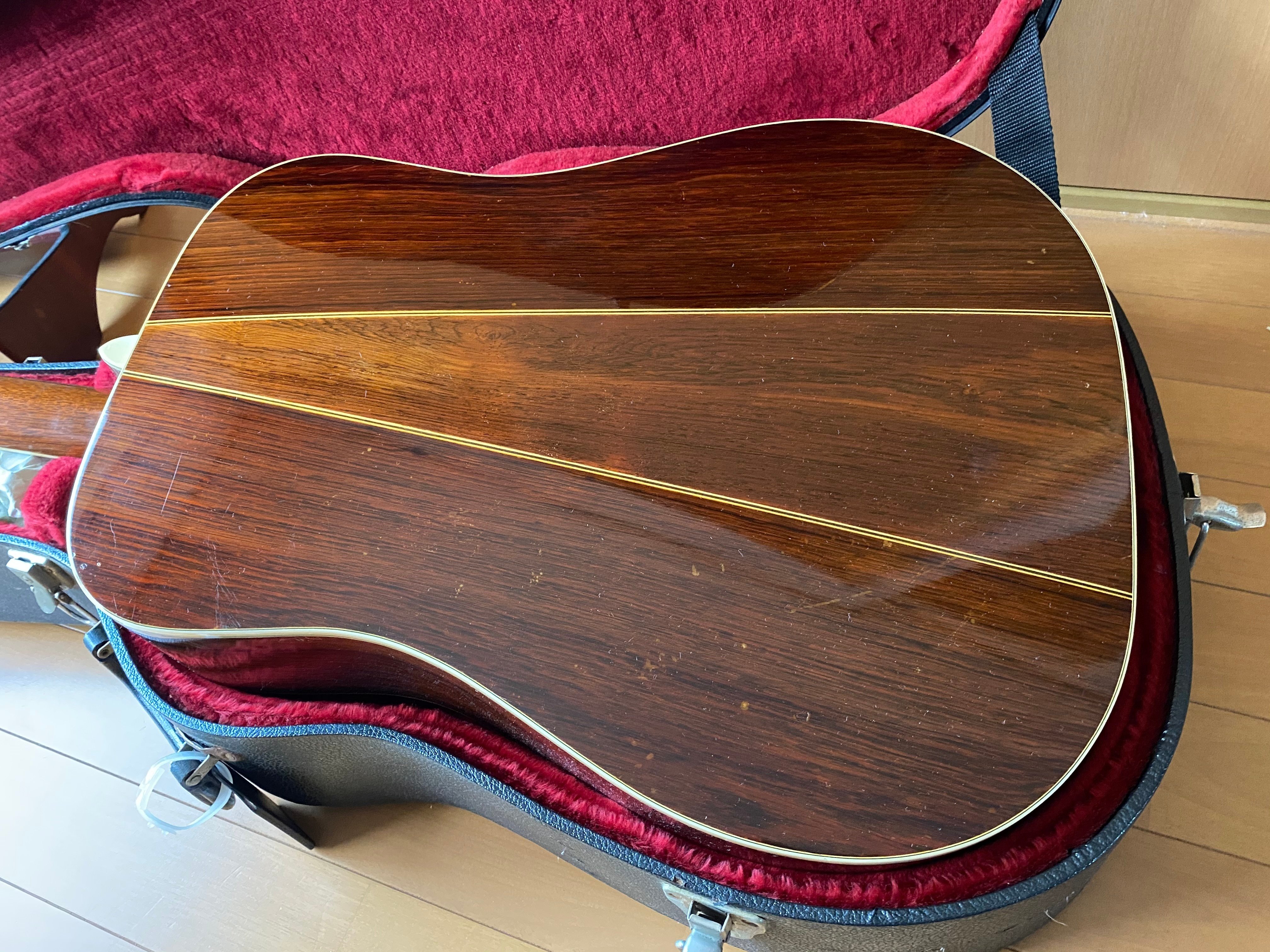 Martin D-35の話」「Martin D-28とD-35、70年代以降の価格について