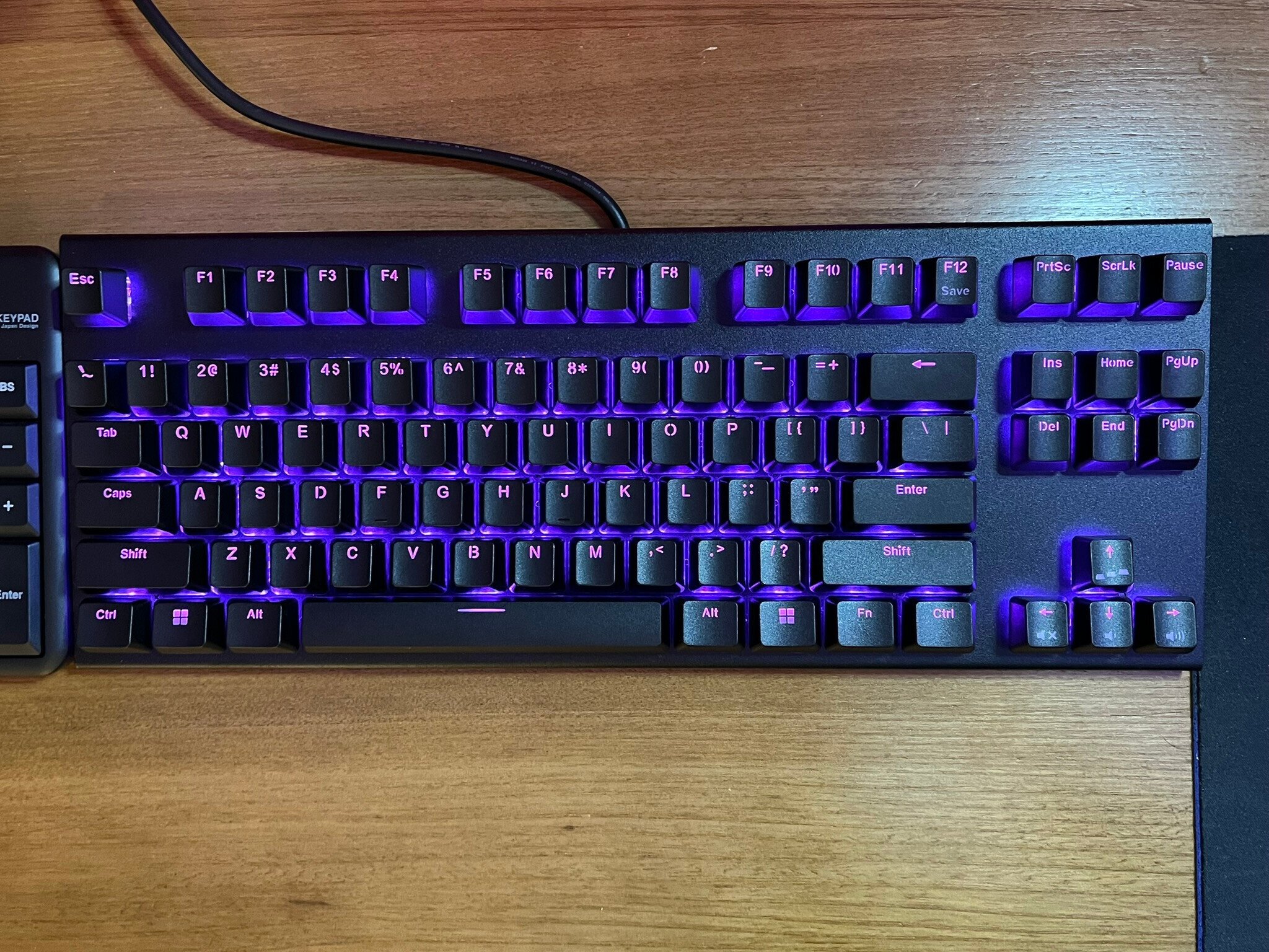 最高の打鍵感】REALFORCE GX1 Keyboard / X1UD11 感想レビュー｜じーゆう