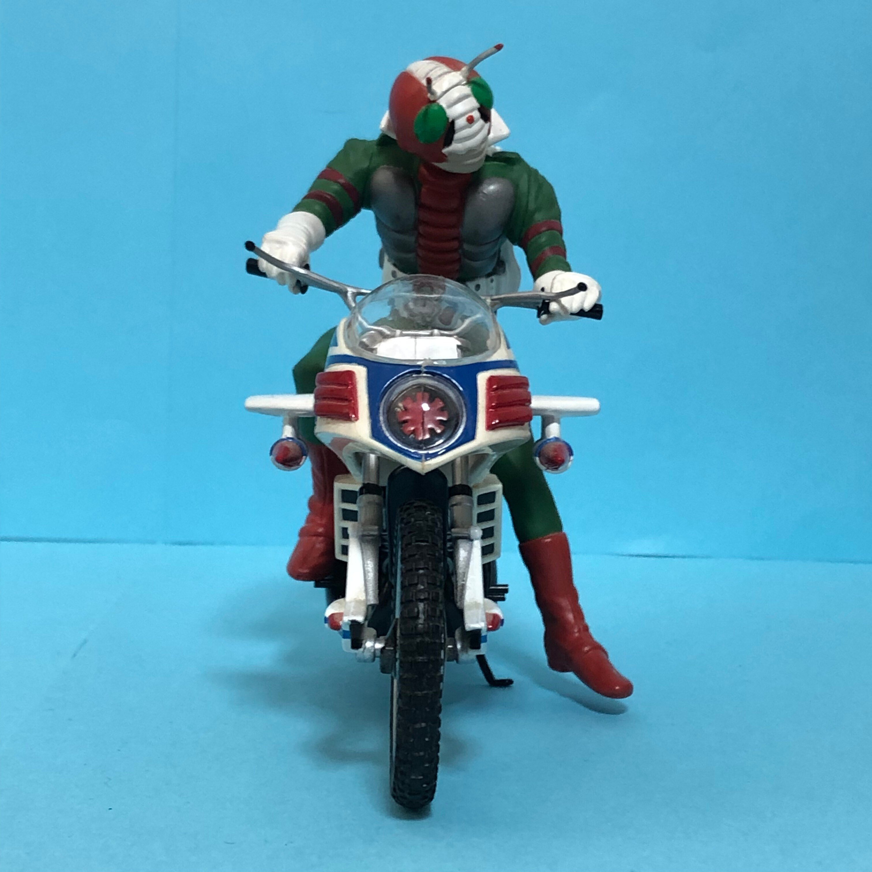 完売】やっぱりライダーと言えば､バイクでしょ？『仮面ライダー