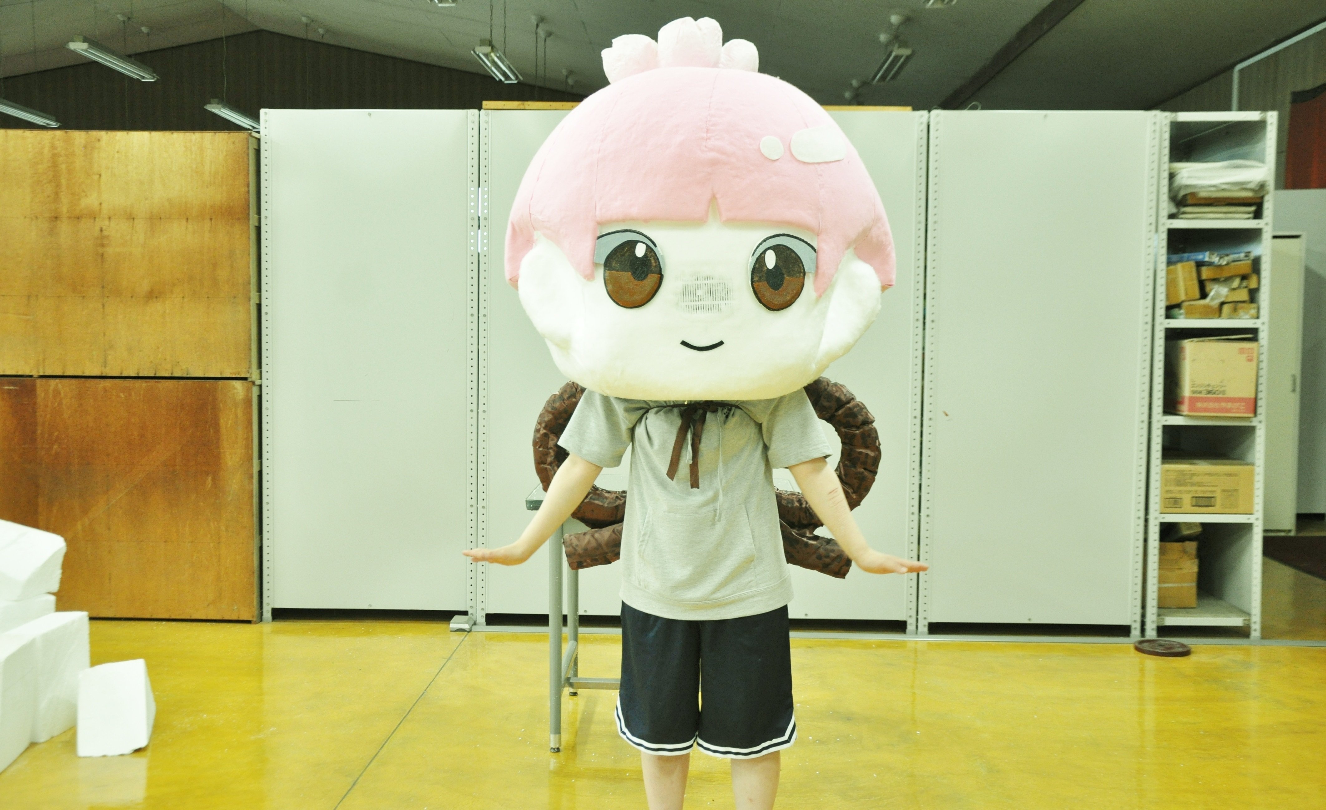 杜陵高・定時制】着ぐるみ「とりょん」へ魂注入｜岩手県立杜陵高等学校