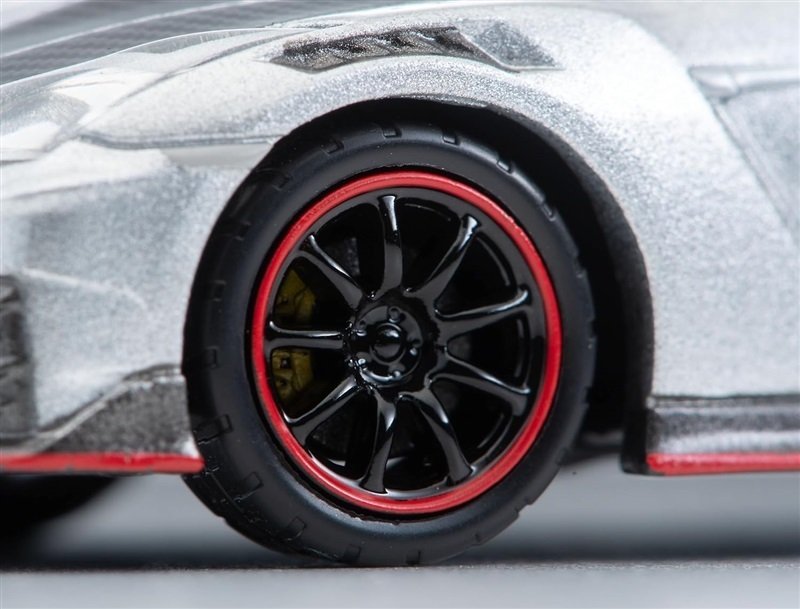 トミーテック「トミカリミテッドヴィンテージ ネオ」から最新型GT-R