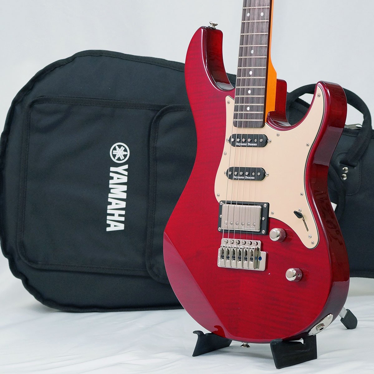 情熱の赤！大人気「YAMAHA PACIFICA612VIIFMX (FRD)」の魅力に迫る