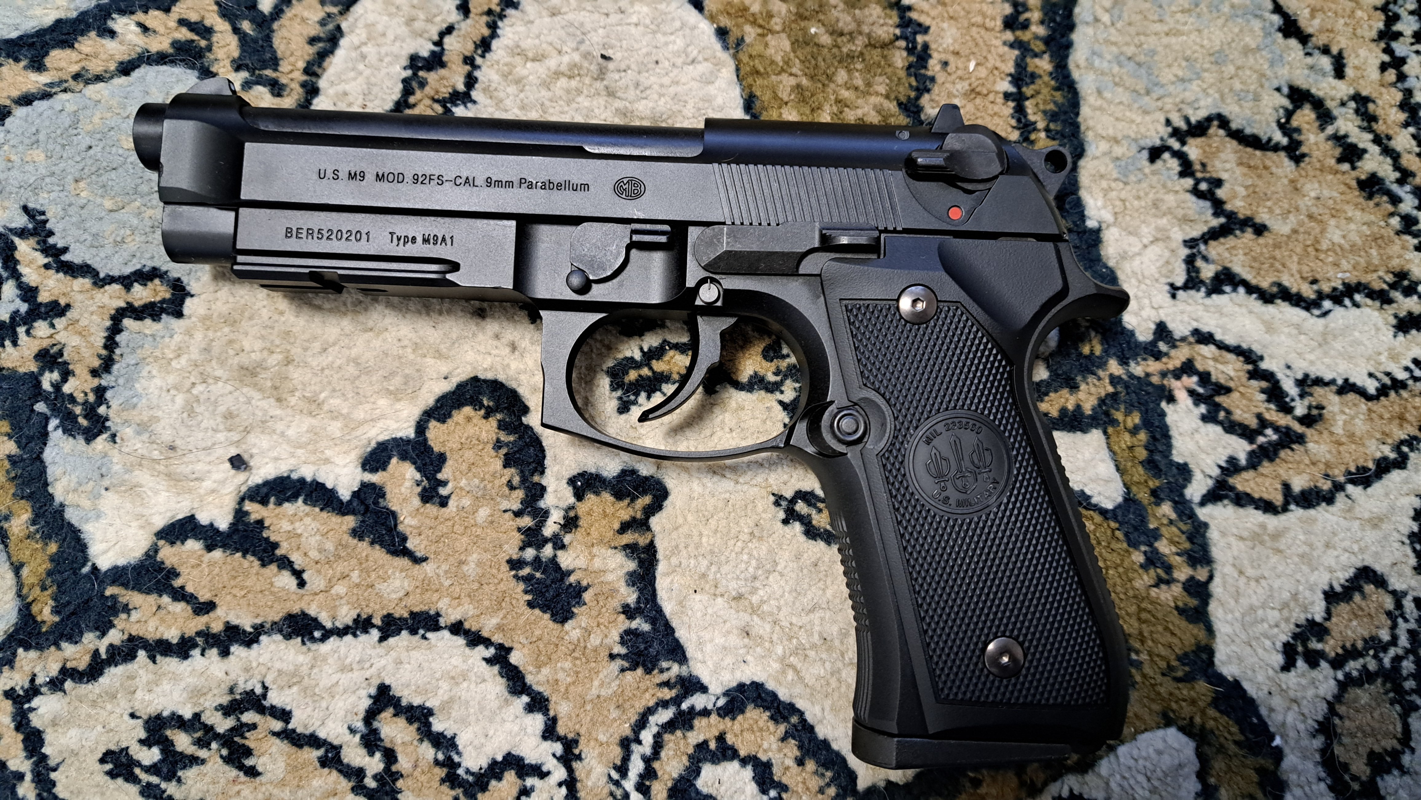 東京マルイ M9A1 ガスブローバック ハンドガン レビュー ベレッタ92A1