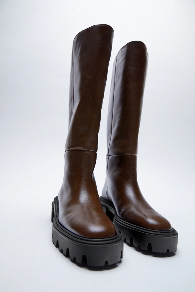 ZARA(ザラ)の「フラットニーハイリアルレザーブーツ」 - PARTE