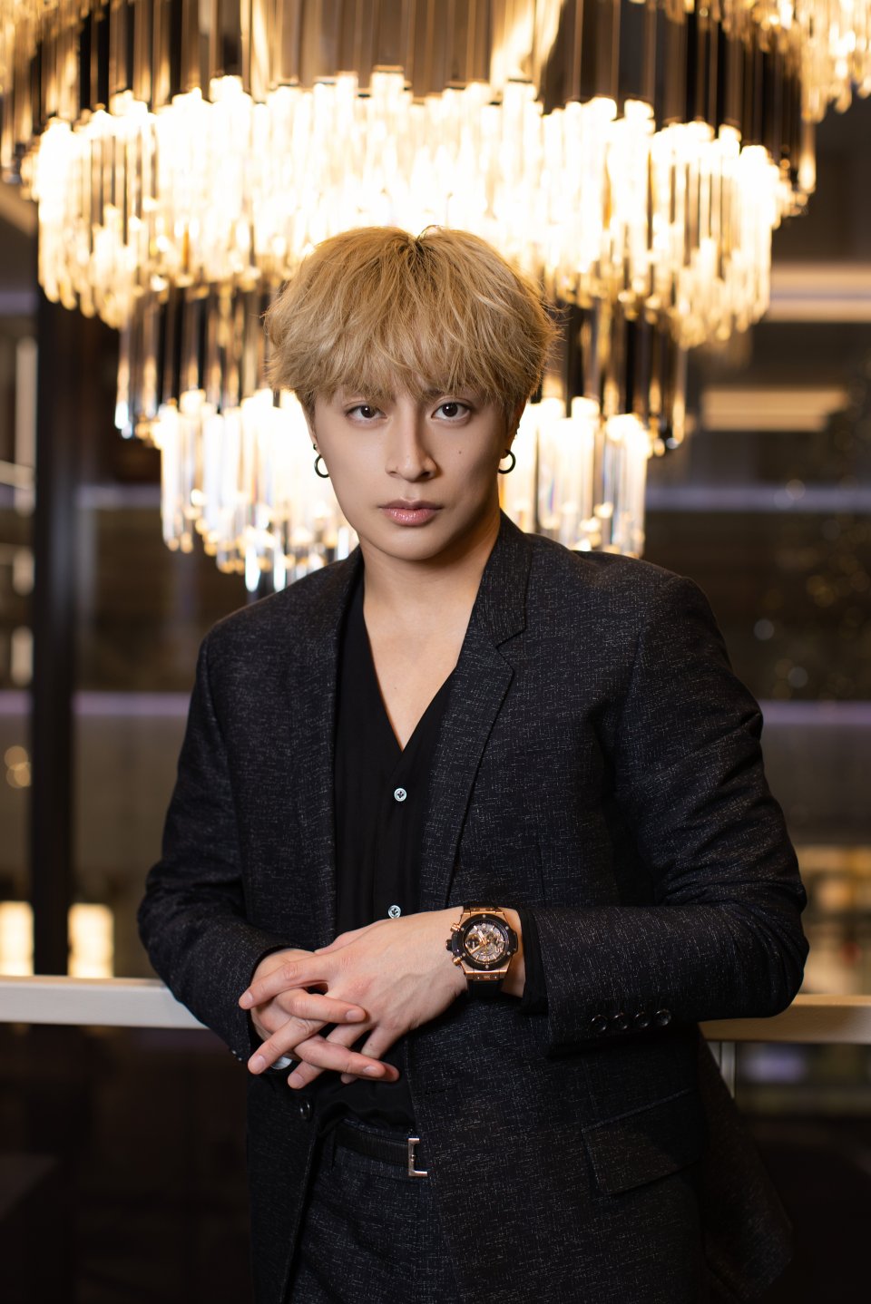 ウブロ銀座ブティック」に白濱亜嵐さん、桐谷美玲さんが来店 | NEWS