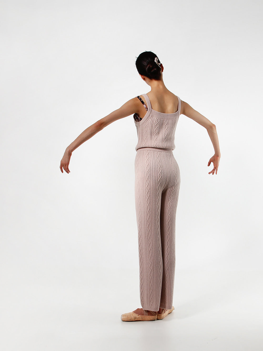 レヴダンス ジャンヌ ケーブルニットジャンプスーツ ティーローズ