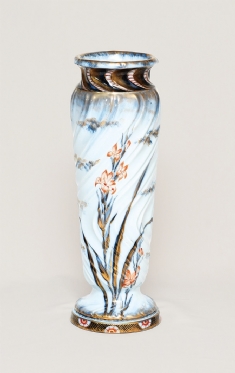 エミール・ガレ『 伊万里風装飾花瓶』 | 陶磁器 | 日経アート