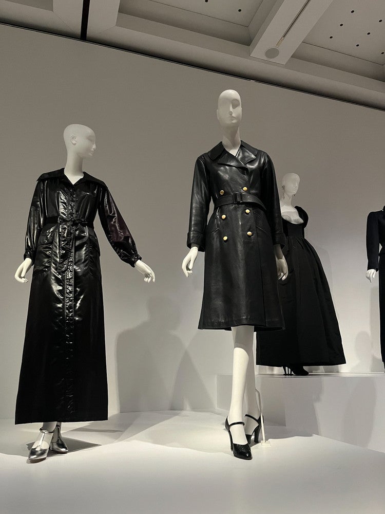 希少❗️イヴサンローラン作品集【Yves Saint Laurent】ファッション