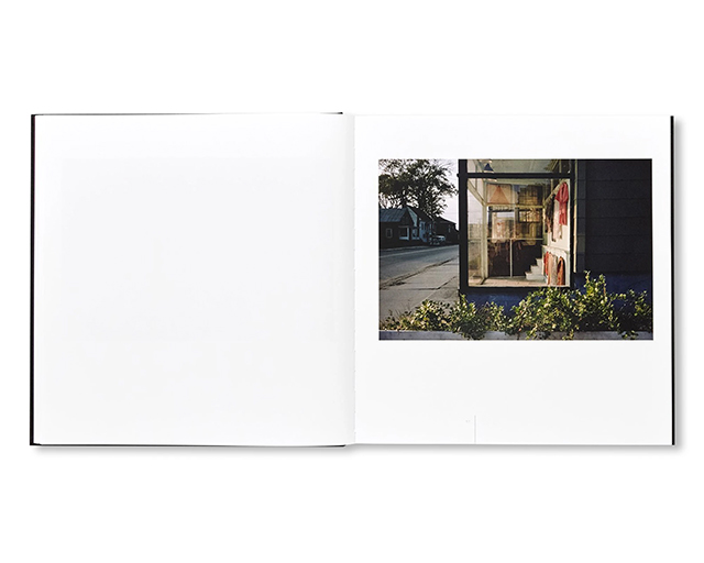 SIGNED）TRANSPARENCIES: SMALL CAMERA WORKS 1971-1979 / Stephen