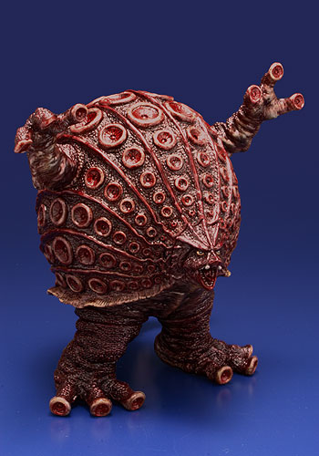 帰ってきたウルトラマン オイル 怪獣タッコング