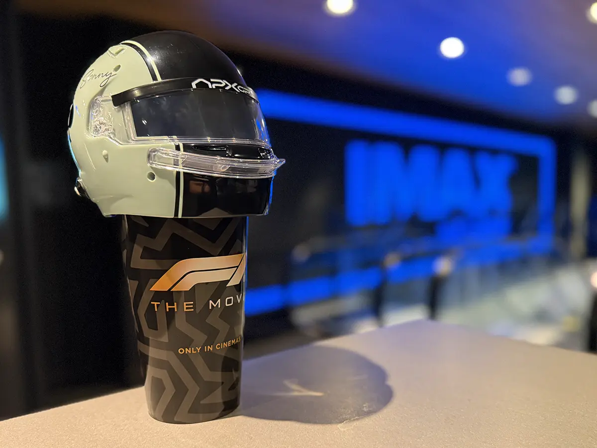 実はこんなにあった、「F1：ザ・ムービー」「APXGP」の購入できる公式