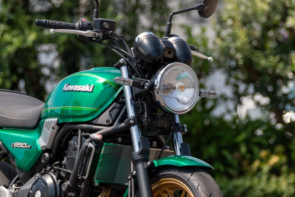 Z650RS専用ヘッドライトコンバージョンキット受付開始！ | motofellow