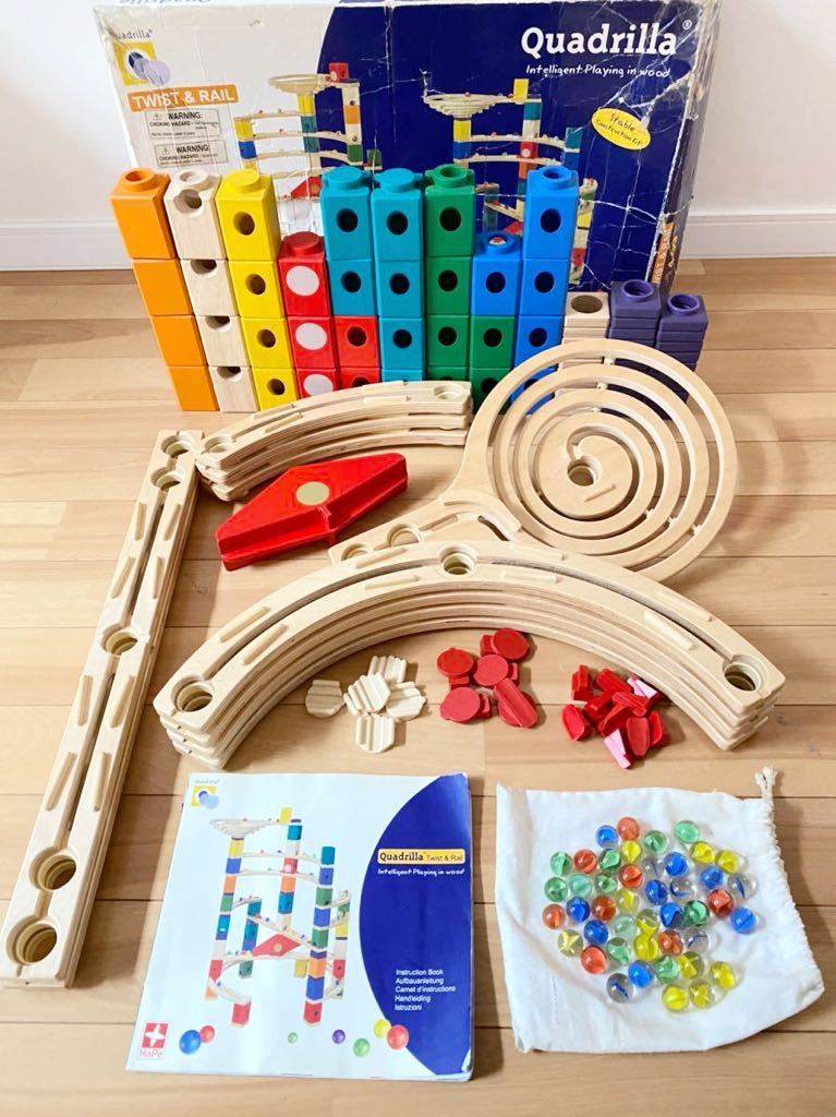 ボーネルンド クアドリラ ツイスト&レールセット (知育玩具) 価格比較