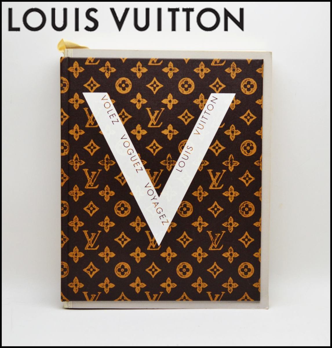 LOUIS VUITTON ブック ルイ・ヴィトン グランパレ 英語版