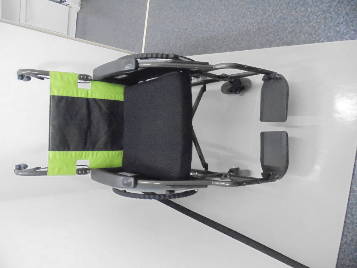 パナソニック電工株式会社 おでかけ車いす ルッタ VA10132
