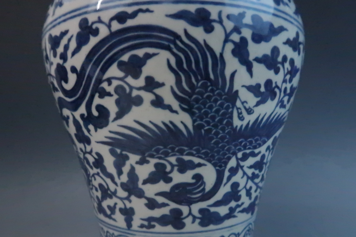 中国古玩 清代 青花 染付 鳳凰花唐草文 花入 花瓶 瓶子 梅瓶 飾瓶 無傷