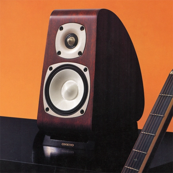 ONKYO D-TK10の仕様 オンキヨー/オンキョー