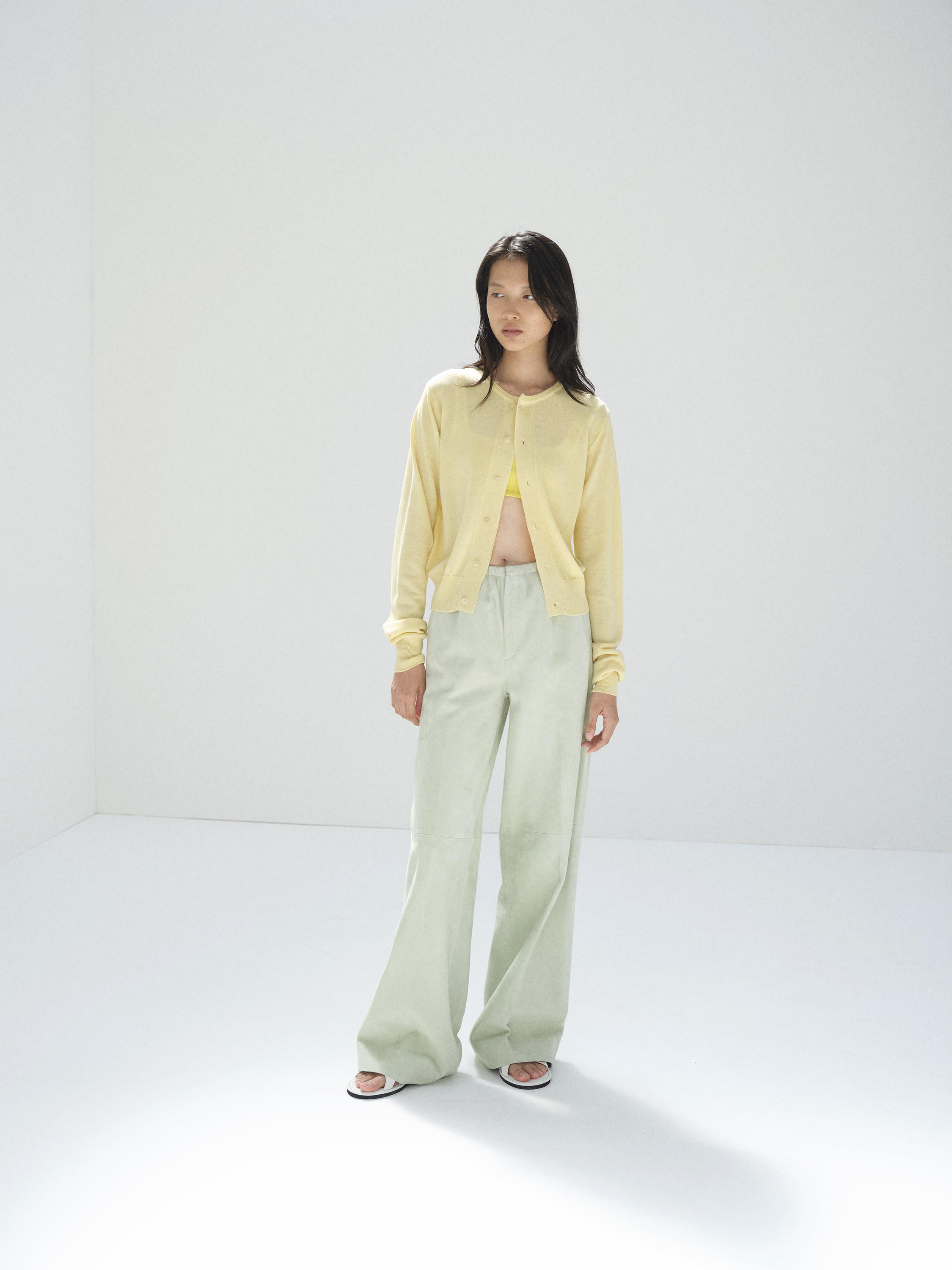 CASHMERE HARD TWIST KNIT CARDIGAN - AURALEE Official Website