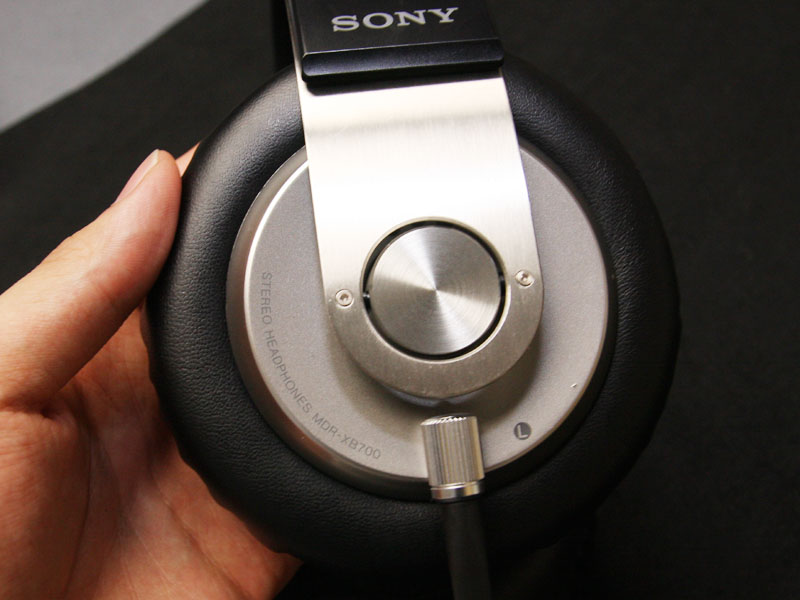 ソニー、低域重視の新ヘッドフォン「EXTRA BASS」シリーズ