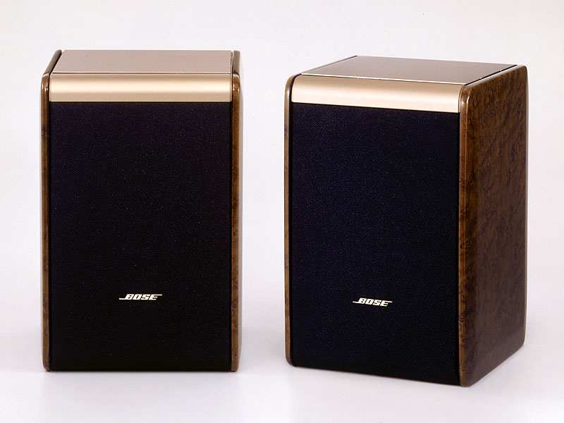 ボーズ、新ユニット採用のフルレンジ・ブックシェルフスピーカー
