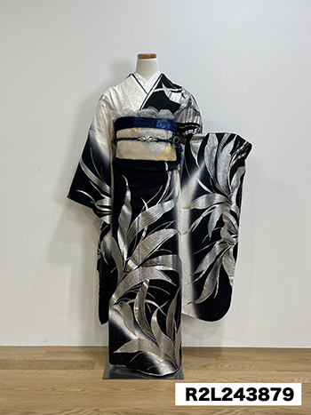 振袖】黒・花柄 | 二十歳振袖館Az