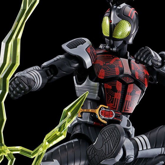 Figure-rise Standard 仮面ライダーダークカブト│株式会社BANDAI