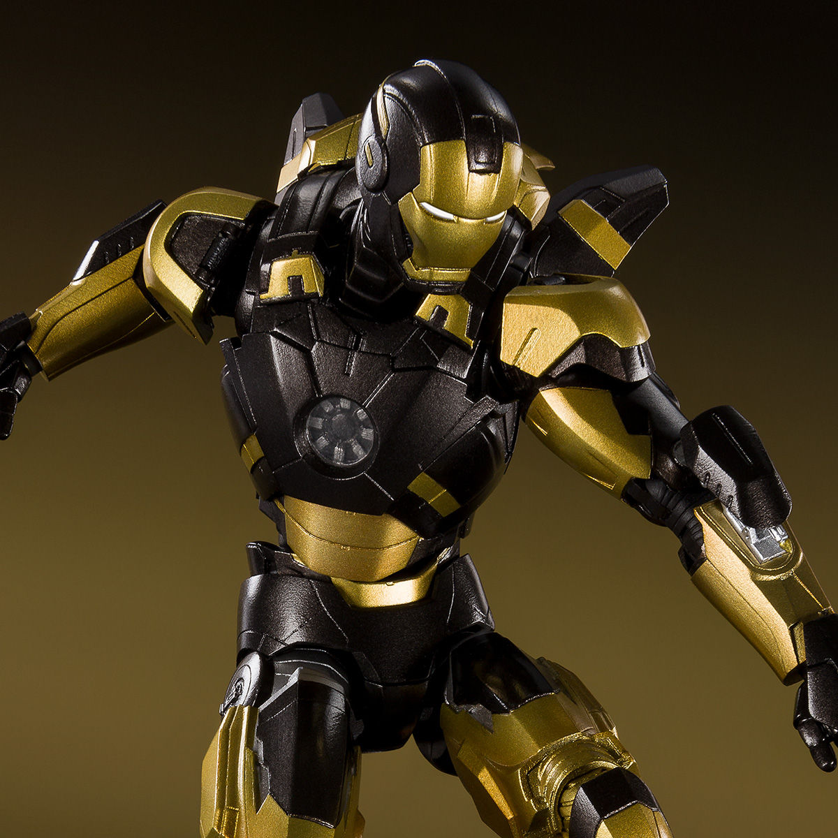 抽選販売】S.H.Figuarts アイアンマン マーク20 パイソン | フィギュア