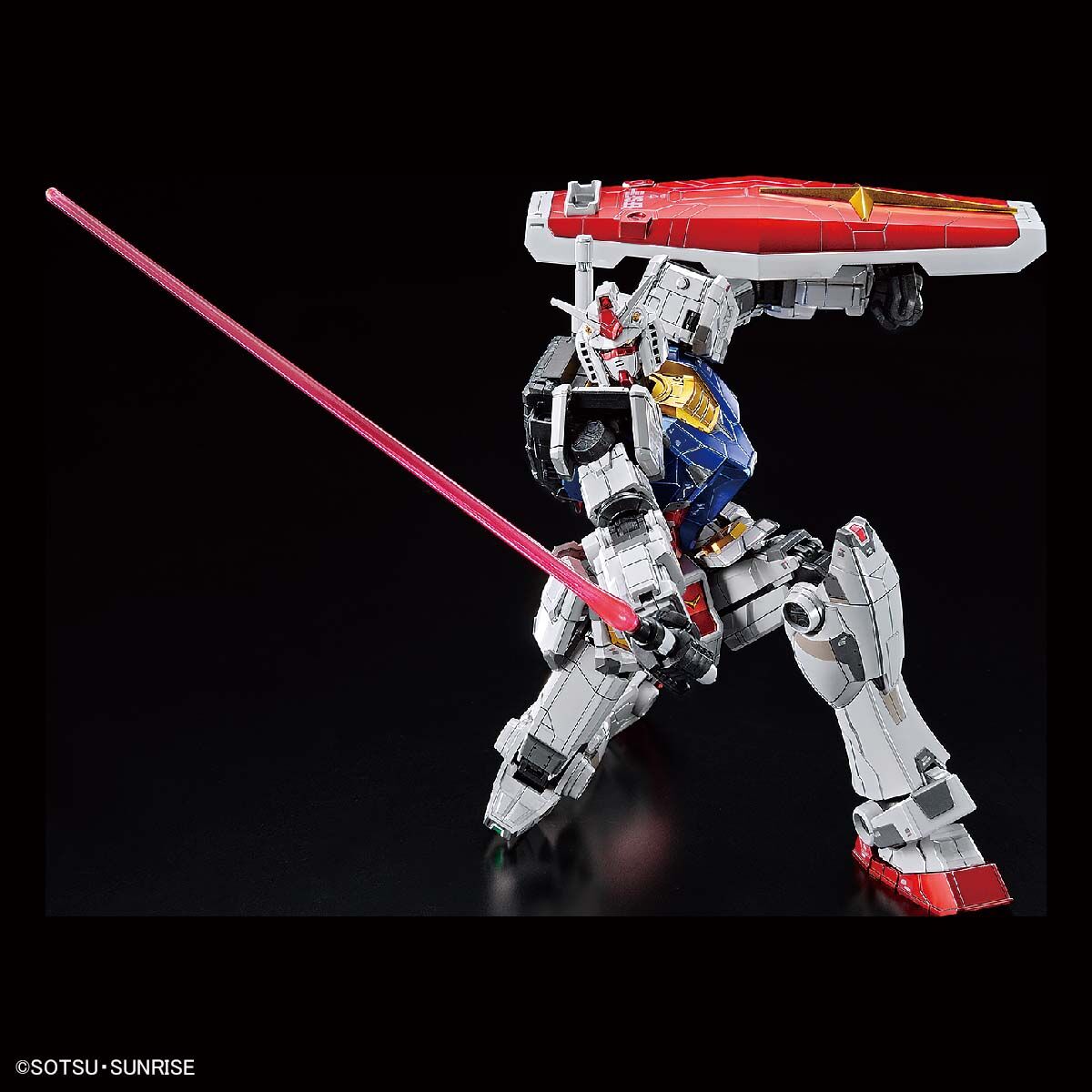1/100 RX-78F00 ガンダム [チタニウムフィニッシュ] | 機動戦士