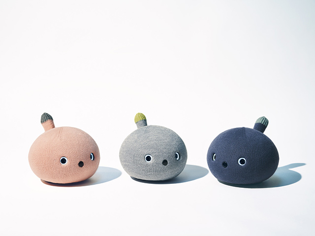 パナソニック、思わず笑顔になるロボット“NICOBO（ニコボ）”の一般購入