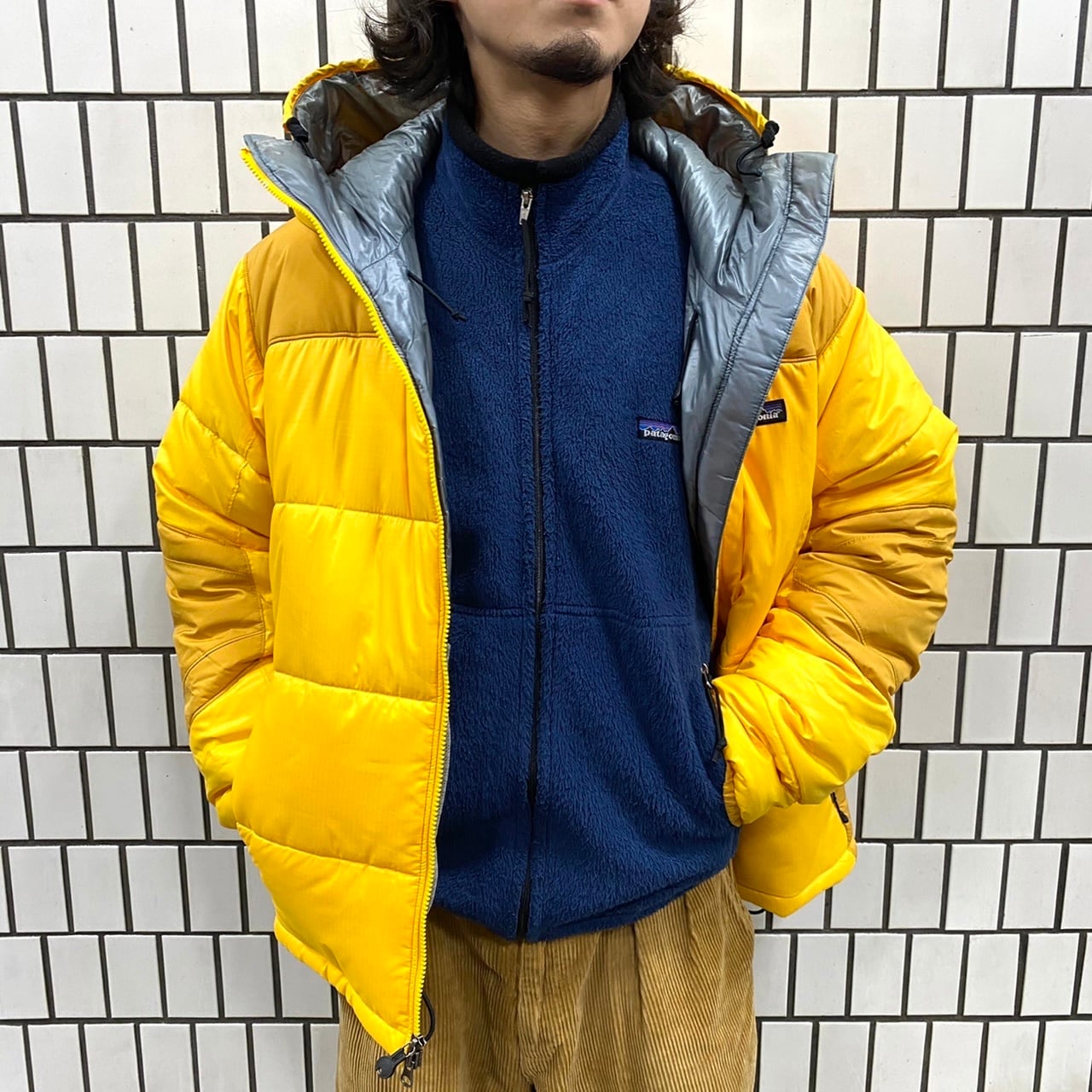 AZTEC YELLOW 