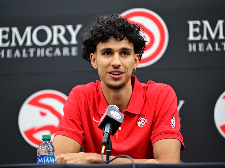 NBA】ホークスに全体1位指名を受けた新鋭ザッカリー・リザシェイ