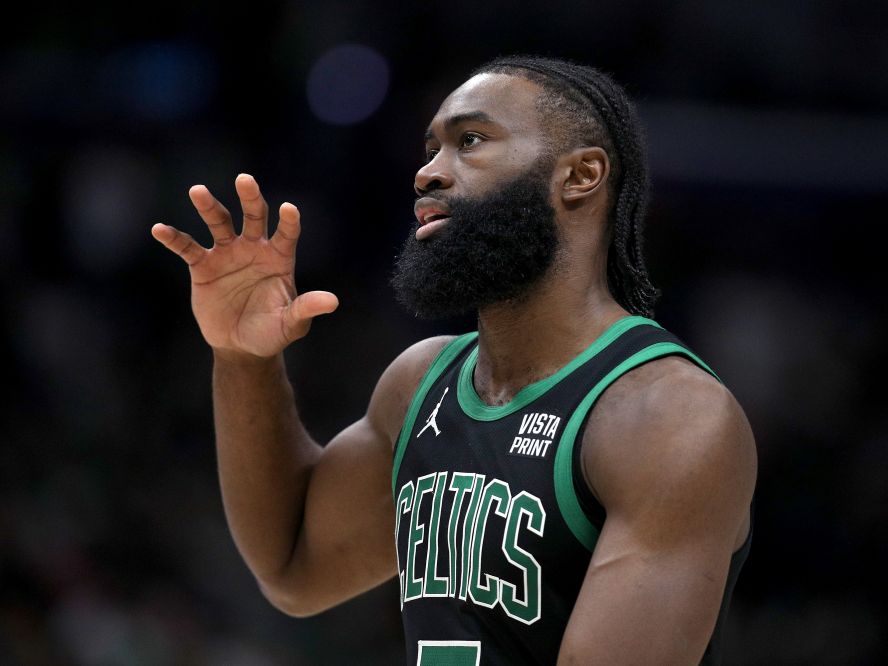 NBA史上唯一『平均トリプル・ダブル』を達成したオスカー・ロバート