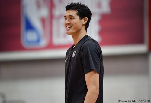 昨季の汚名返上を誓うグリズリーズ、司令塔マイク・コンリーも完全復活