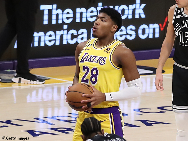 レイカーとなった八村塁が無事デビュー…「今日はずっとワクワク感が