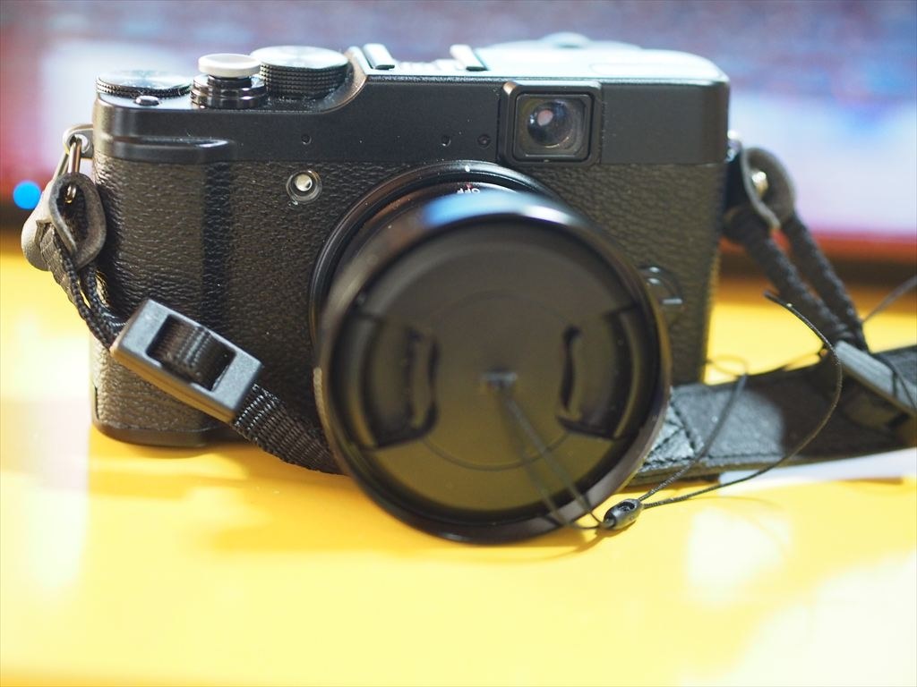 このカメラのアクセサリーに』 富士フイルム FUJIFILM X10 のクチコミ