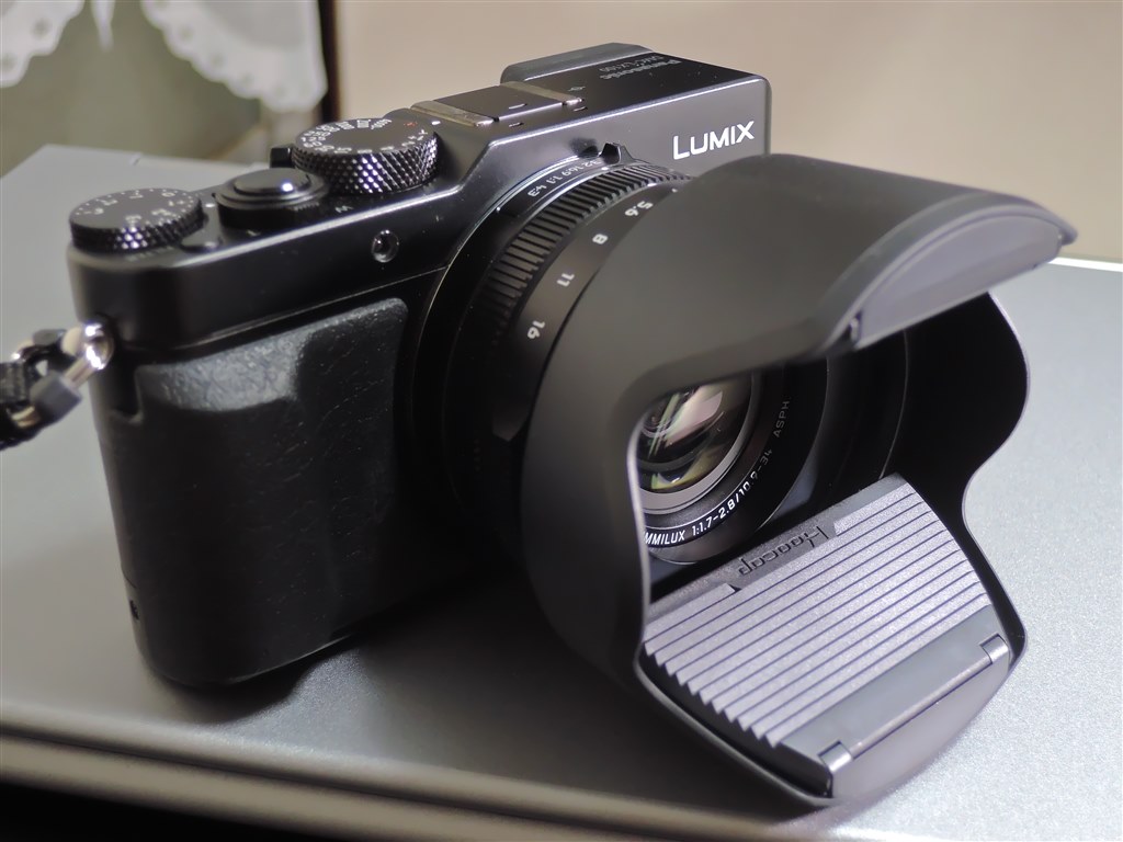 LX100に装着可な巨大レンズフード』 パナソニック LUMIX DMC-LX100 の