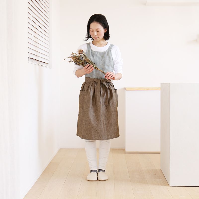 リネンエプロン] ピンタックバイカラーエプロン / リネン100％ | ボー