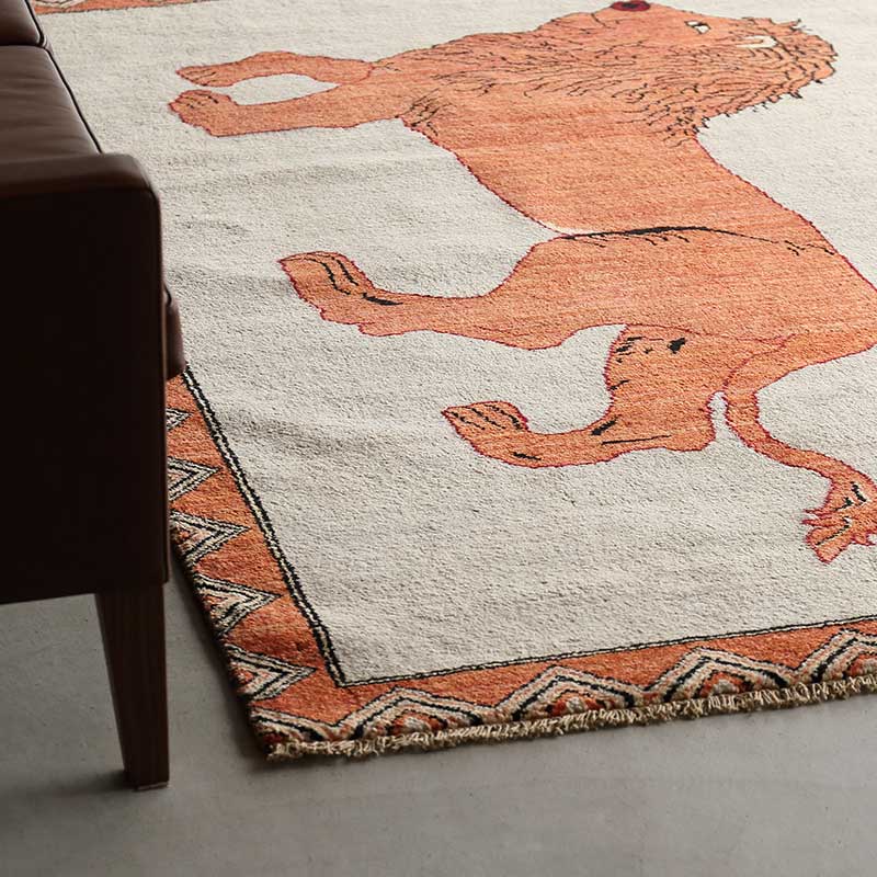 古典柄を再現したライオンラグ [オレンジ ライオン×ブルーグレー