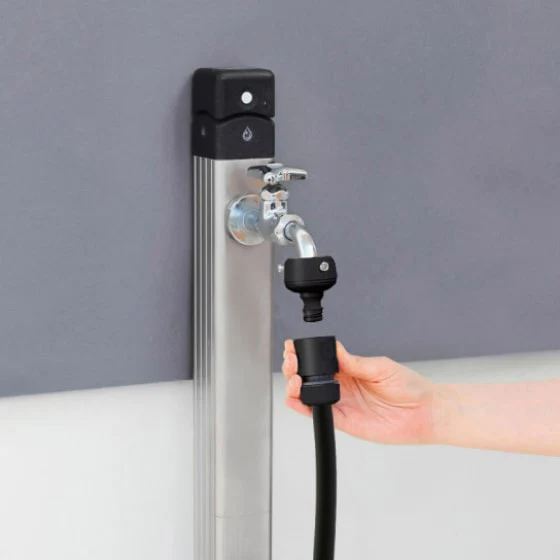 洗車用純水器ピュアニッシュジャスト 洗車の際の水シミを防ぐ