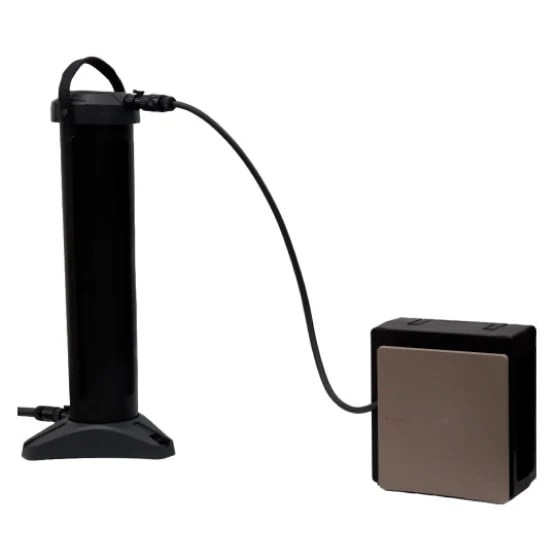 洗車用純水器ピュアニッシュジャスト 洗車の際の水シミを防ぐ