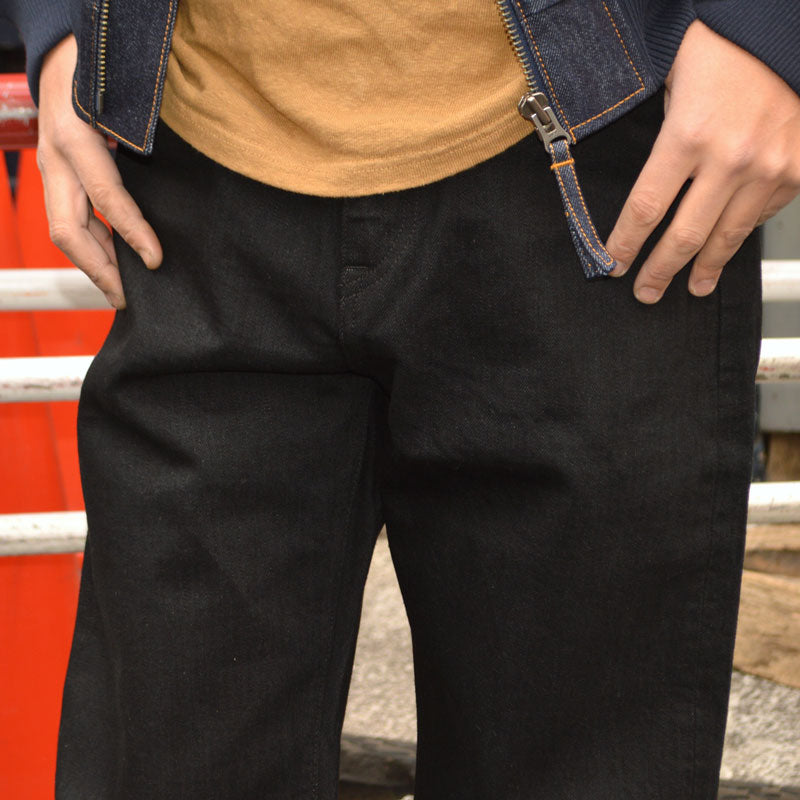MOMOTARO JEANS 