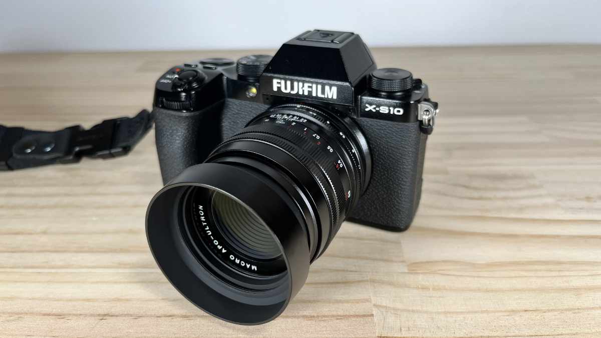 Voigtlander MACRO APO-ULTRON 35mm F2 X-mountがやってきた